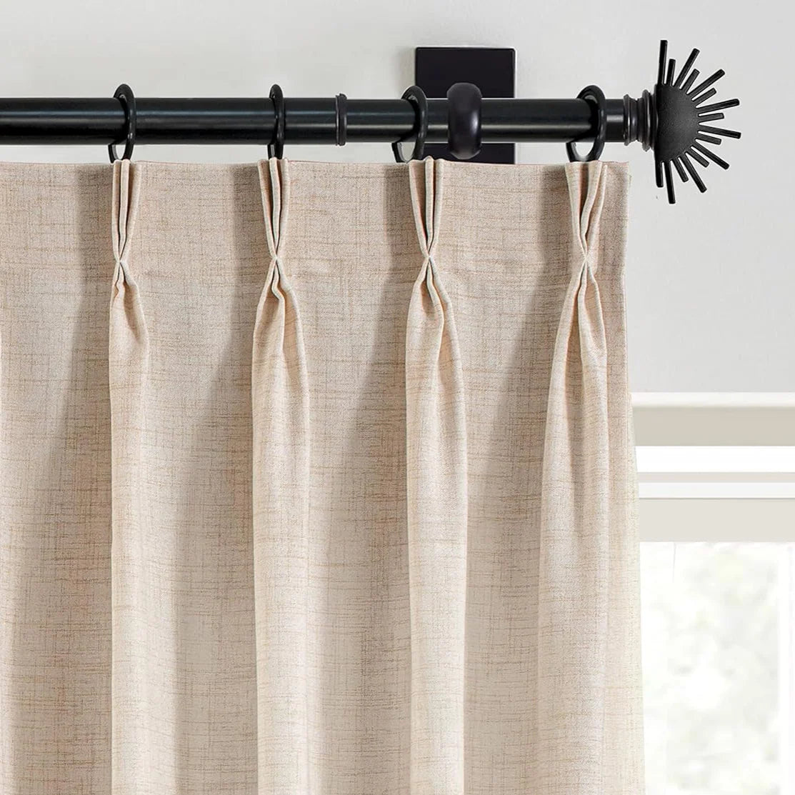 Triple pleat curtain header